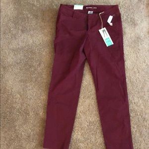 Old navy wine colored pixie chino